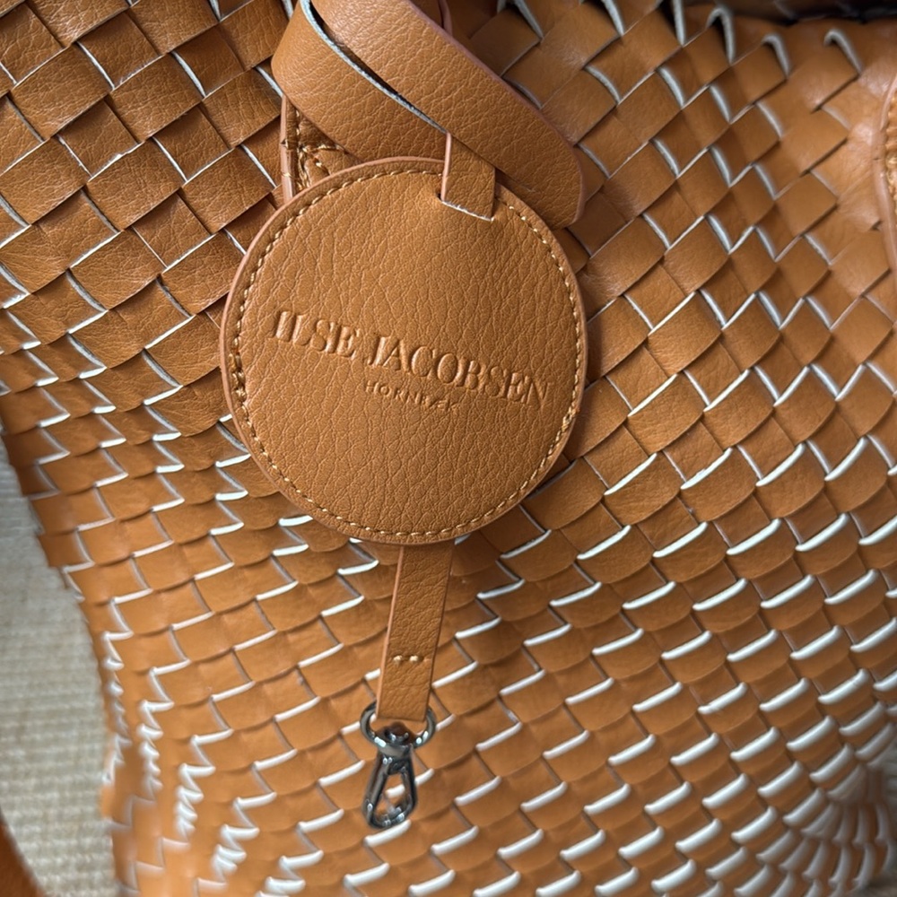 Ilse Jacobsen Orange Woven Faux Leather Mini Tote w/ Crossbody Strap - Picture 3 of 9